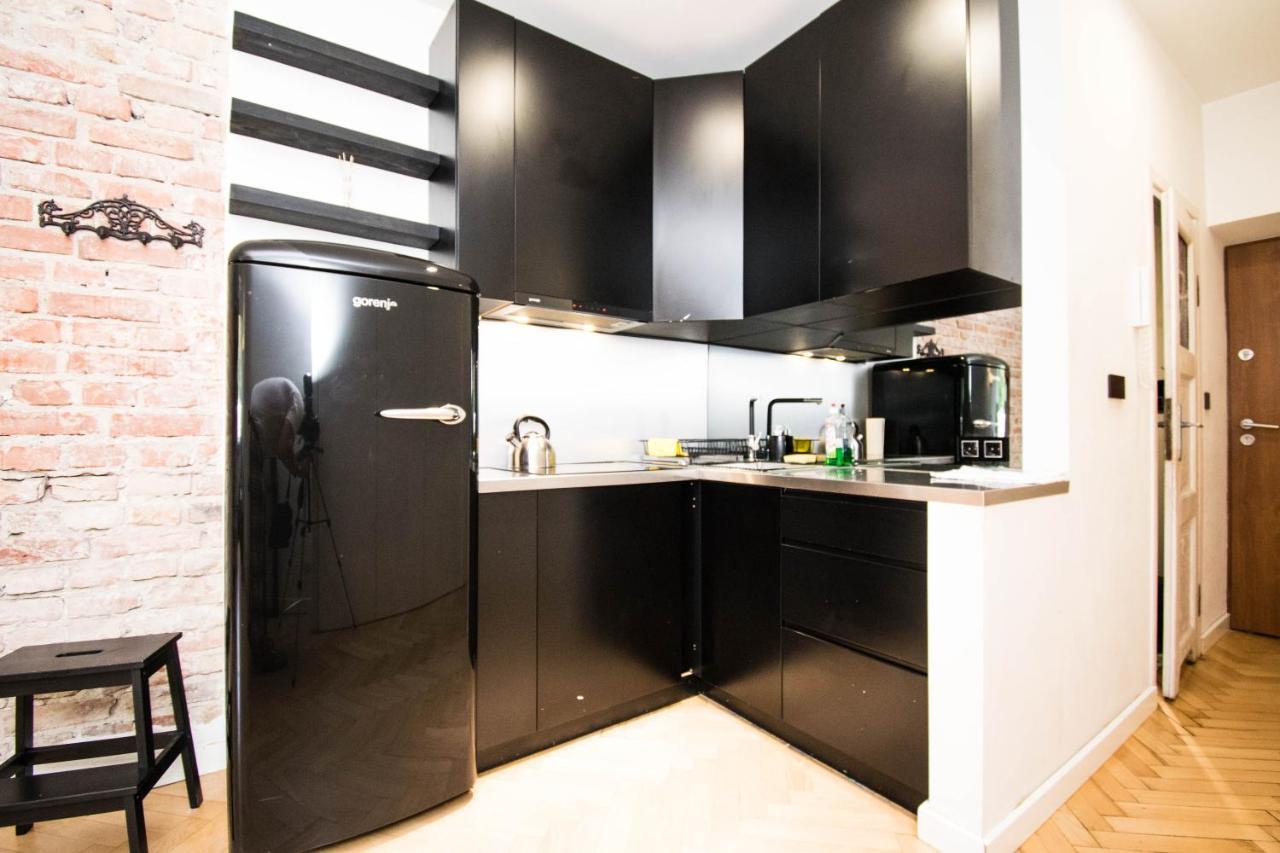 Waw Apartamenty Centrum Варшава Экстерьер фото